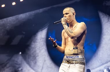 Thumbnail for 6767473