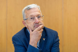 Thumbnail for 6774332