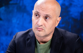 Thumbnail for 6783409