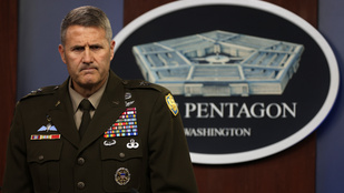 Thumbnail for 6785596