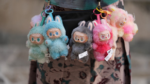 Thumbnail for 6790857