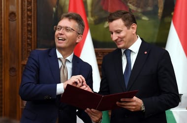 Thumbnail for 6807587