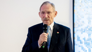 Thumbnail for 6809408