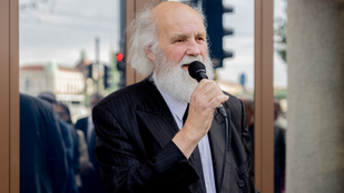 Thumbnail for 6809432