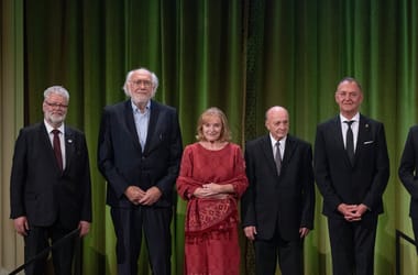 Thumbnail for 6811442