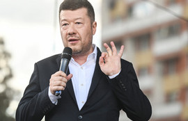 Thumbnail for 6811717