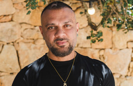 Thumbnail for 6814686