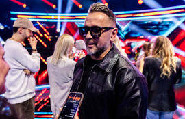 Thumbnail for 6815425