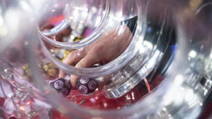 Thumbnail for 6816123