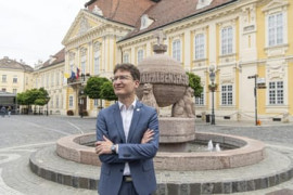 Thumbnail for 6817122