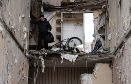 Thumbnail for 6817550