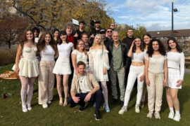 Thumbnail for 6817677