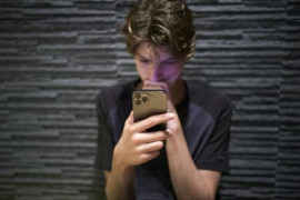 Thumbnail for 6818090