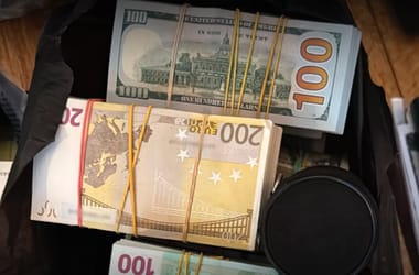 Thumbnail for 6818408