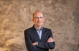 Thumbnail for 6819046