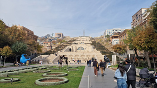 Thumbnail for 6820588