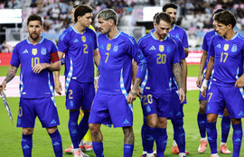 Thumbnail for 6821533