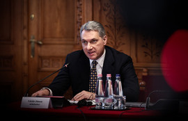 Thumbnail for 6822753