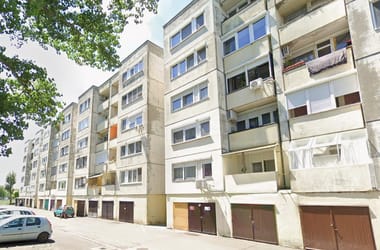 Thumbnail for 6823408