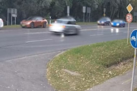 Thumbnail for 6823417