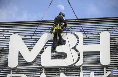 Thumbnail for 6823522