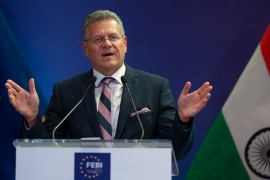 Thumbnail for 6823662