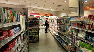 Thumbnail for 6823748