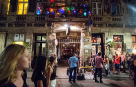 Thumbnail for 6824427