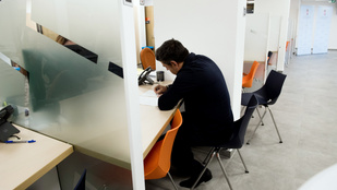 Thumbnail for 6824975