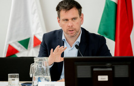 Thumbnail for 6825063