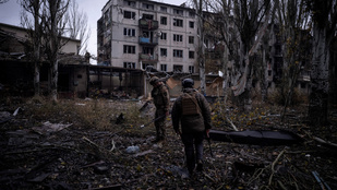 Thumbnail for 6826772