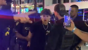 Thumbnail for 6827428