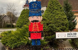 Thumbnail for 6827567