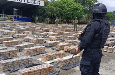 Thumbnail for 6827703