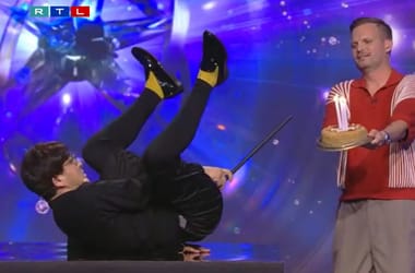 Thumbnail for 6828549