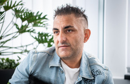 Thumbnail for 6829619