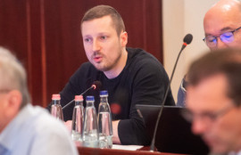 Thumbnail for 6830329