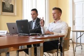 Thumbnail for 6830416