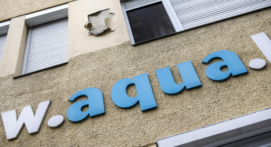 Thumbnail for 6830510