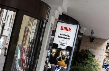 Thumbnail for 6830937