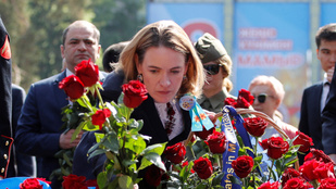 Thumbnail for 6831071