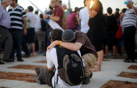 Thumbnail for 6831345