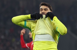 Thumbnail for 6831647