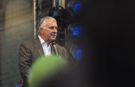 Thumbnail for 6831656