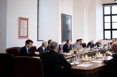 Thumbnail for 6831666