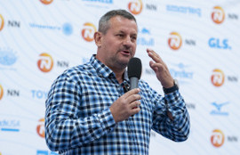 Thumbnail for 6831749