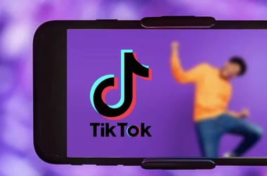 Thumbnail for 6831798