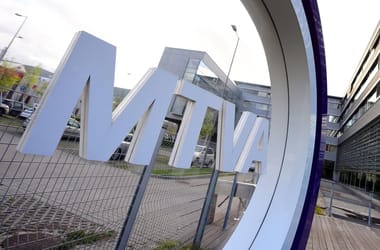 Thumbnail for 6832352