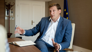 Thumbnail for 6832749