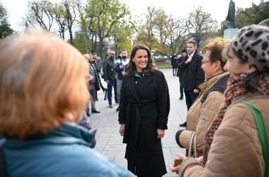 Thumbnail for 6833372